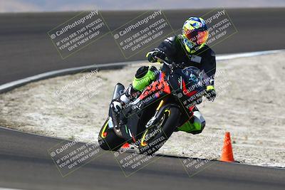 media/Sep-21-2025-TrackDaz (Sun) [[277c75b276]]/B Group/1220pm (Turn 2)/